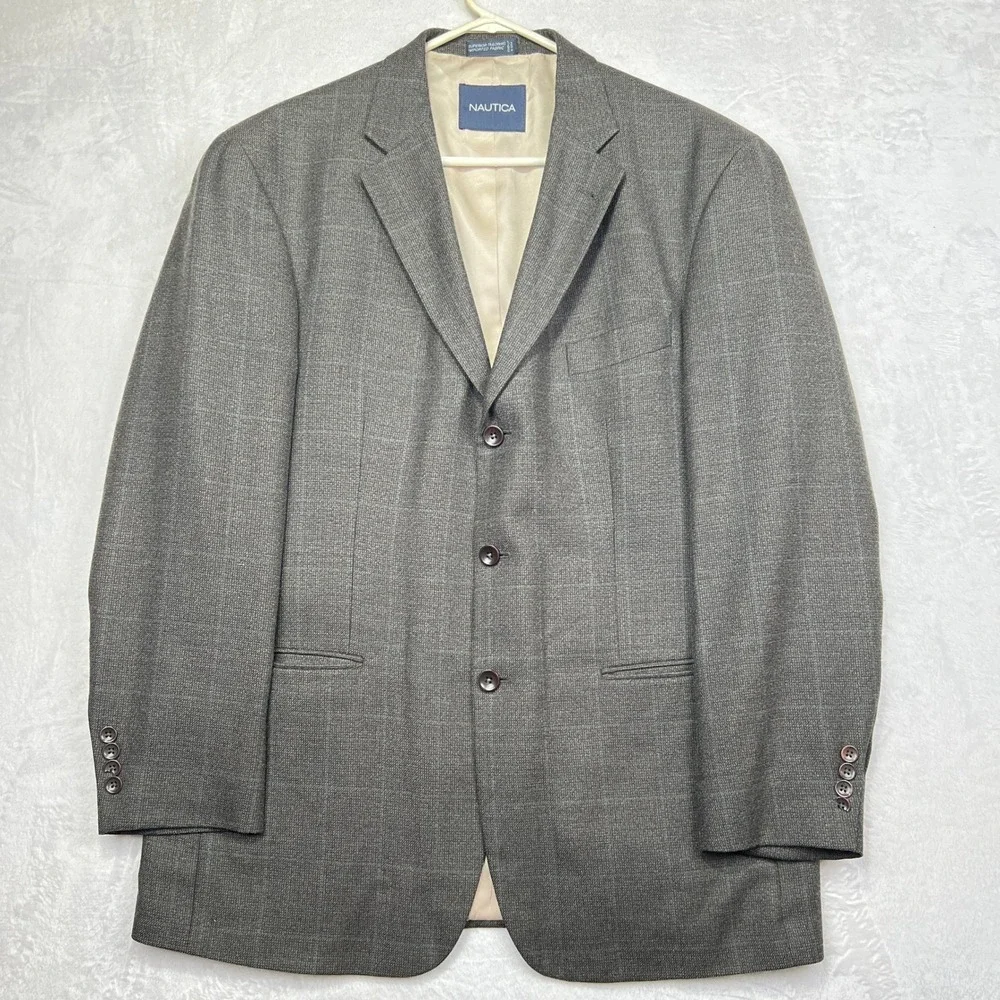 Nautica Blazer Mens 43R Gray Wool Cashmere Plaid 3 Button‎ Sport Coat